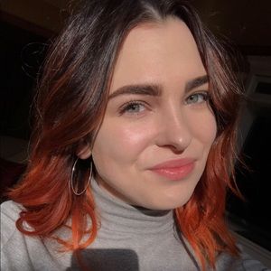 Meet your Posher, Andie